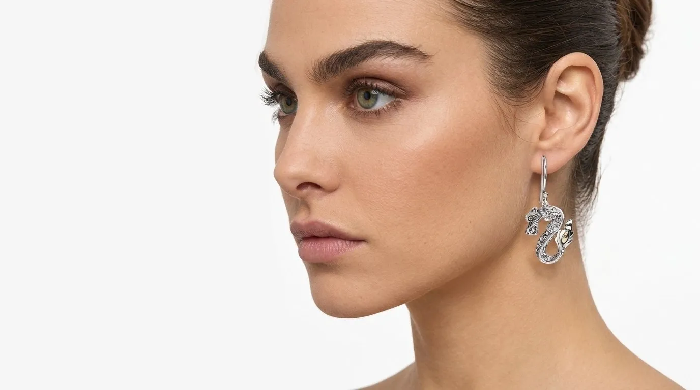 Anna, modelo creada con IA: detalle con el arete